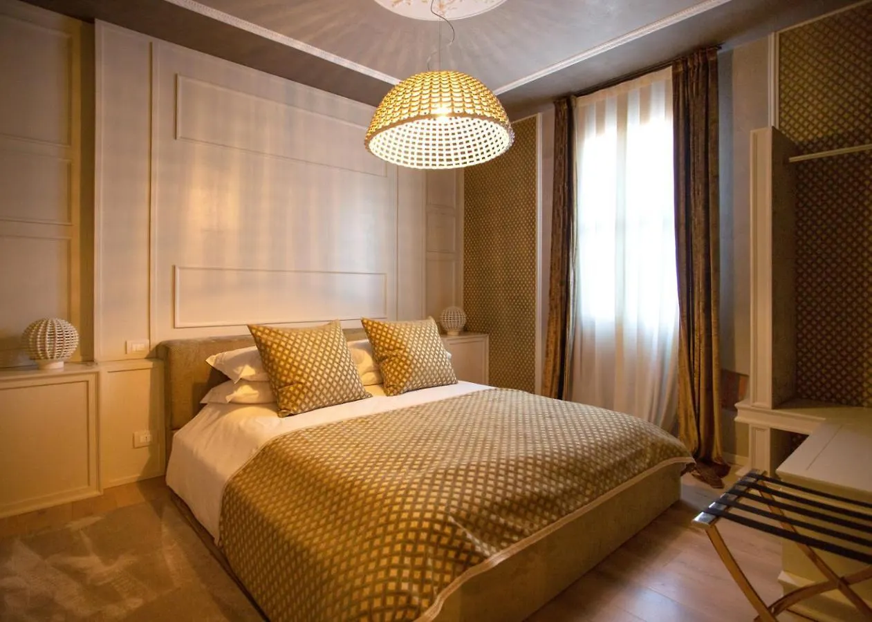 La Casa Di Loto Suite Cittadella Italy