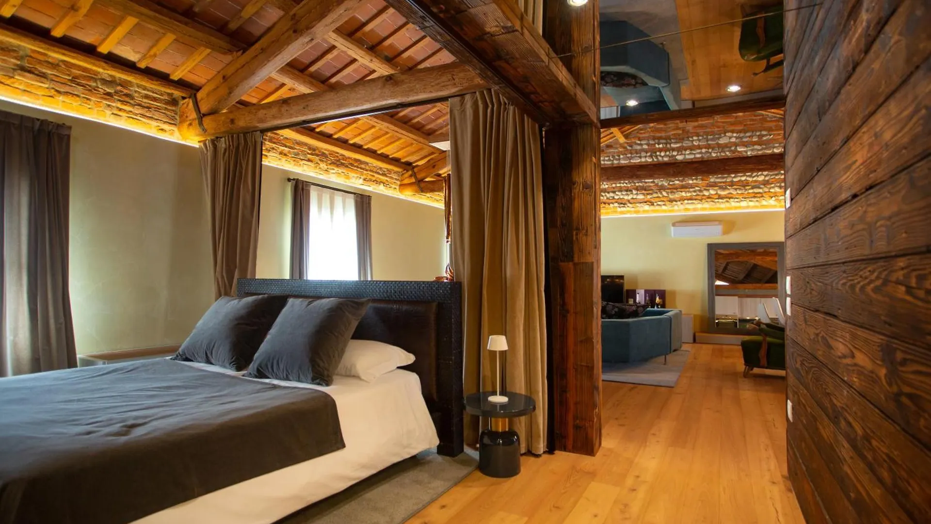 La Casa Di Loto Suite Cittadella Hotel
